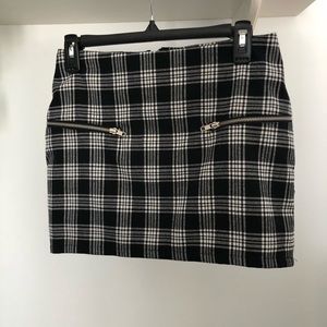 UO Plaid Grungy Mini Skirt